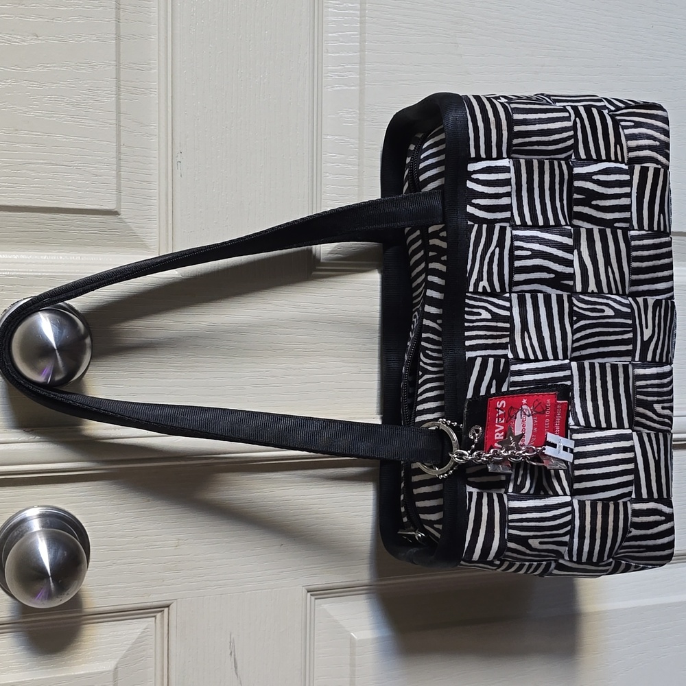Harveys Seatbelt Bag Rare Zebra w/autographs